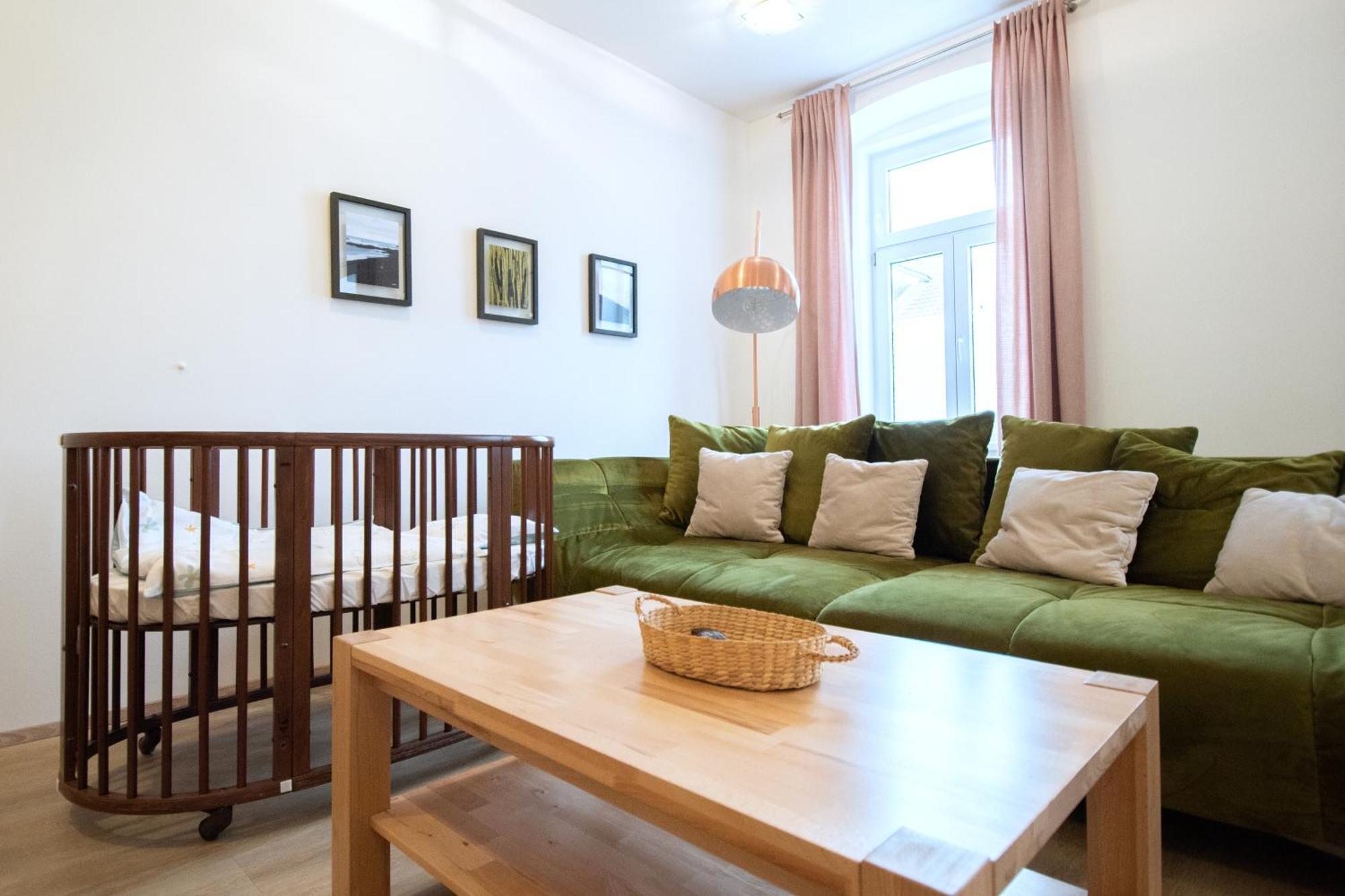 Kiwi Apartment Вена Экстерьер фото