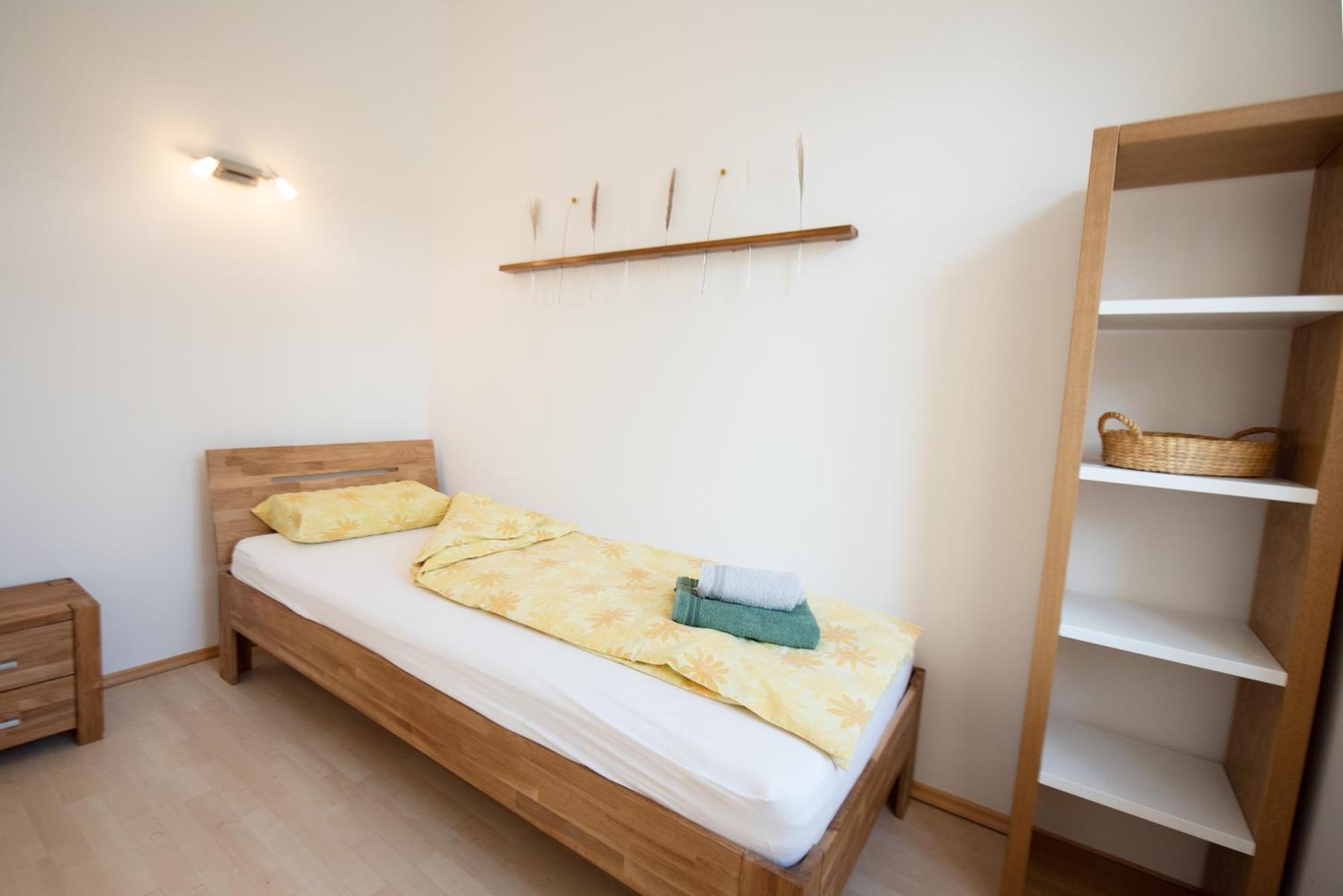 Kiwi Apartment Вена Экстерьер фото